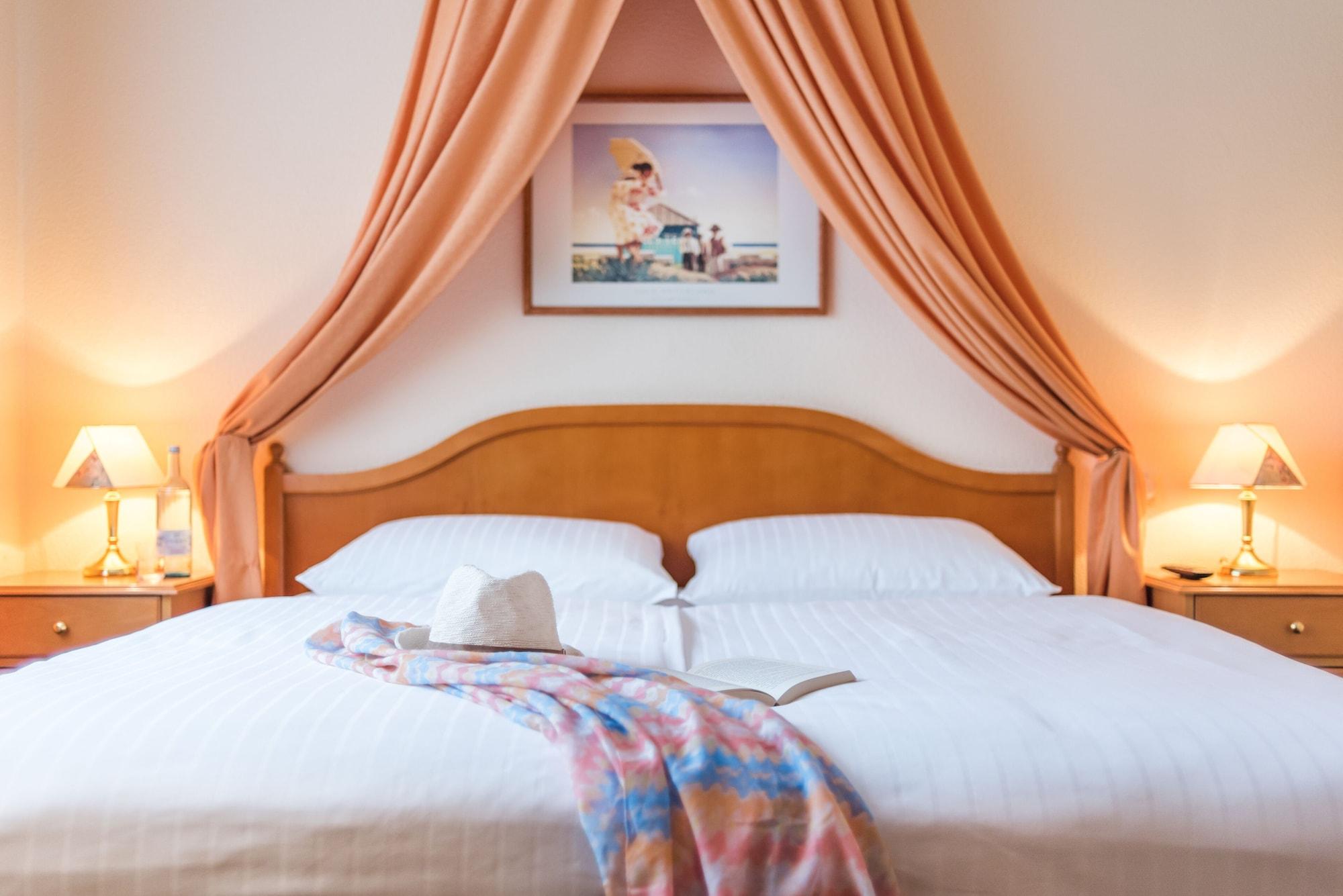 Trihotel Rostock - Wellnesshotel Adults Only Bagian luar foto