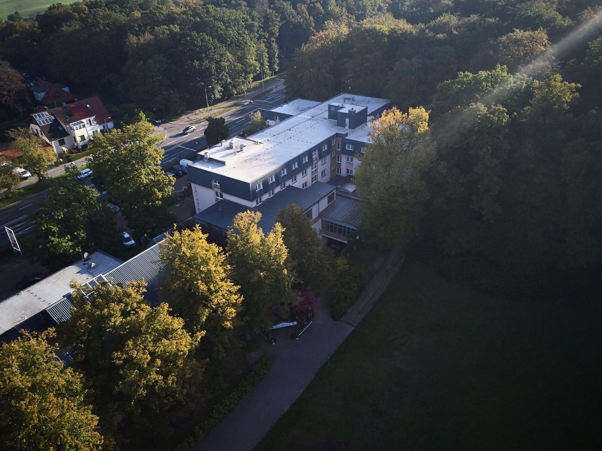 Trihotel Rostock - Wellnesshotel Adults Only Bagian luar foto