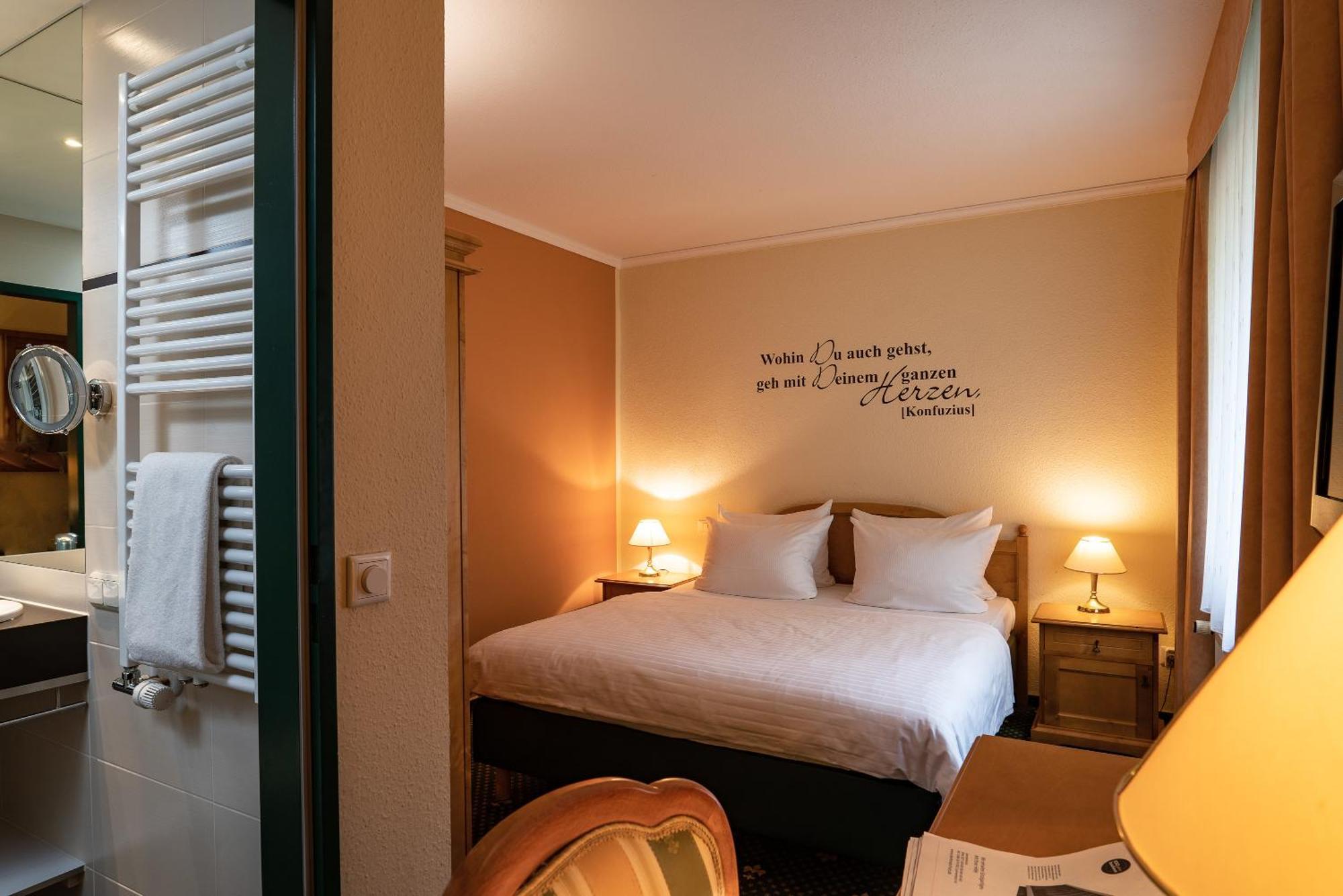 Trihotel Rostock - Wellnesshotel Adults Only Ruang foto